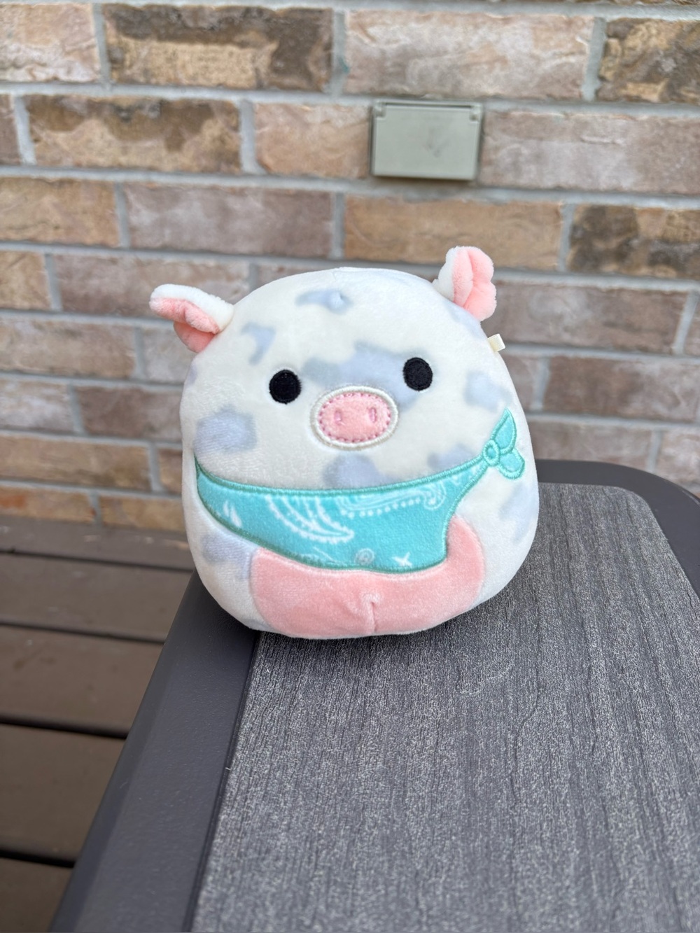Squishmallows 8” Rosie the Pig Plush